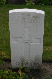 Dozinghem Military Cemetery - Hickson, Joseph Edward