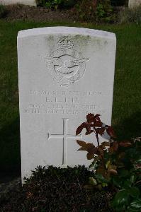 Dozinghem Military Cemetery - Hill, Ernest Edward