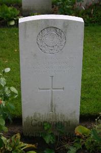 Dozinghem Military Cemetery - Hindson, Arthur