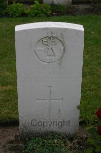 Dozinghem Military Cemetery - Houldcroft, Alfred