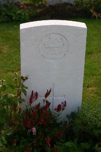 Dozinghem Military Cemetery - Humphreys, E W