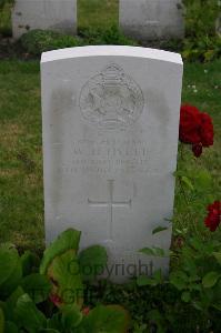 Dozinghem Military Cemetery - Hyett, William Harold