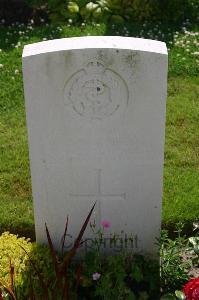 Dozinghem Military Cemetery - Iddenden, Edward Albert