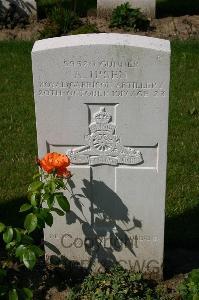 Dozinghem Military Cemetery - Ipsen, Albert