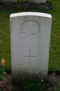 Dozinghem Military Cemetery - Isaac, Frederick Charles Babington