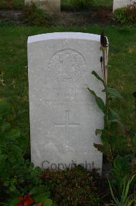 Dozinghem Military Cemetery - Jack, J