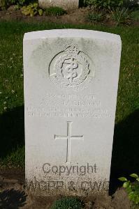 Dozinghem Military Cemetery - Jackson, Albert William