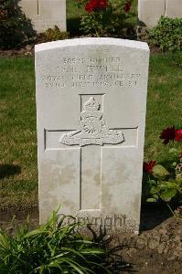 Dozinghem Military Cemetery - Jewell, F R