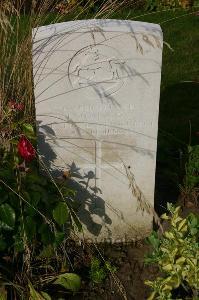 Dozinghem Military Cemetery - Johnson, J