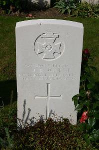 Dozinghem Military Cemetery - Jones, James Davenport