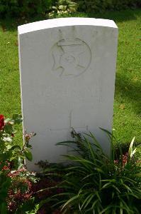 Dozinghem Military Cemetery - Keattch, H C