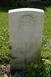 Dozinghem Military Cemetery - Keenan, J