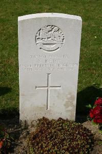 Dozinghem Military Cemetery - Kemp, Bertie