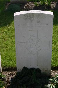 Dozinghem Military Cemetery - Kerr, T