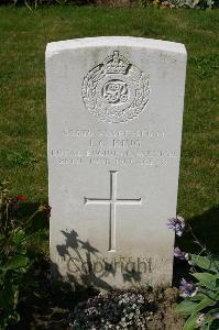 Dozinghem Military Cemetery - King, James Conn