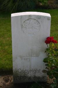 Dozinghem Military Cemetery - Lamb, Hubert Charles