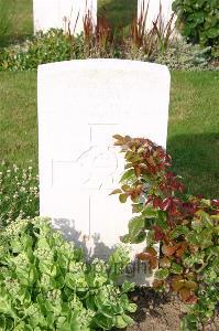 Dozinghem Military Cemetery - Leary, Alfred