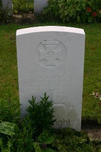 Dozinghem Military Cemetery - Leek, D