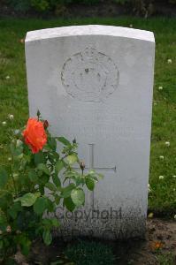 Dozinghem Military Cemetery - Leithead, Walter