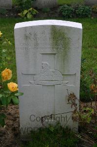 Dozinghem Military Cemetery - Lenton, James