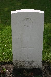 Dozinghem Military Cemetery - Lowe, Harry