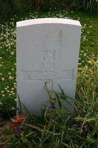 Dozinghem Military Cemetery - Marsh, J T