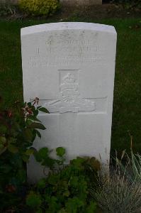 Dozinghem Military Cemetery - McCormick, Thomas