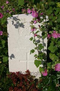 Dozinghem Military Cemetery - McDonald, S