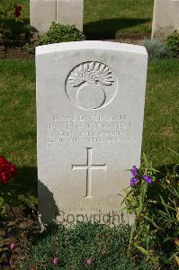 Dozinghem Military Cemetery - McDowell, James