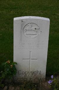 Dozinghem Military Cemetery - McGlashan, J