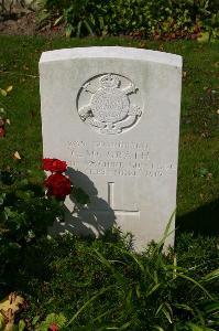 Dozinghem Military Cemetery - McGrath, Cyril