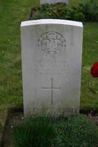 Dozinghem Military Cemetery - McMillan, Andrew