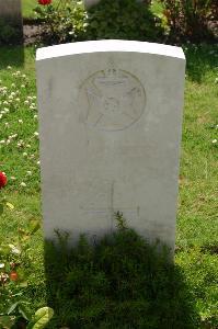 Dozinghem Military Cemetery - McSweeney, W F