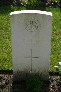 Dozinghem Military Cemetery - Middlemiss, Alexander