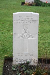 Wytschaete Military Cemetery - Brown, C H