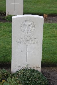 Wytschaete Military Cemetery - Crichton, David Wood