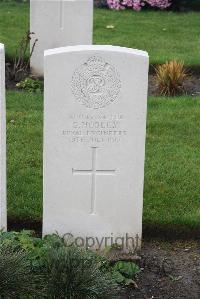 Wytschaete Military Cemetery - Hobley, G