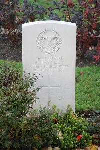 Wytschaete Military Cemetery - Kennedy, Robert