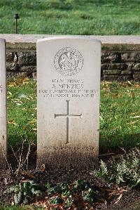 Wytschaete Military Cemetery - Menzies, Adam