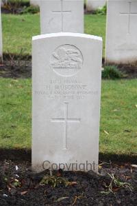 Wytschaete Military Cemetery - Musgrove, H