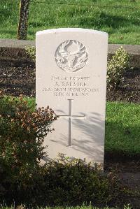 Wytschaete Military Cemetery - Raeside, A