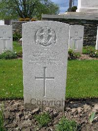 Dickebusch New Military Cemetery - Bailey, William Edward