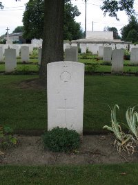 Dickebusch New Military Cemetery - Bavin, Sydney B