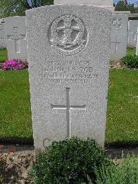 Dickebusch New Military Cemetery - Boltwood, G