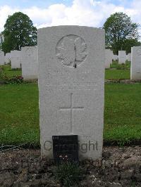 Dickebusch New Military Cemetery - Bower, William Arthur