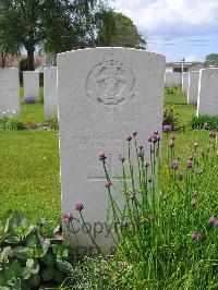 Dickebusch New Military Cemetery - Canning, H