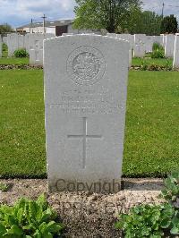 Dickebusch New Military Cemetery - Caswell, G H