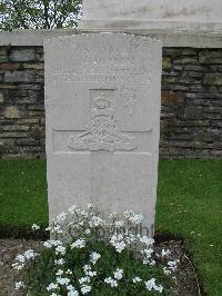 Dickebusch New Military Cemetery - Causton, Stephen