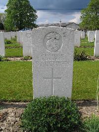 Dickebusch New Military Cemetery - Chalmers, J