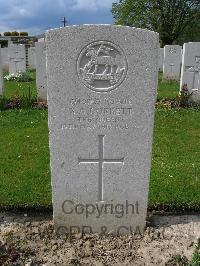 Dickebusch New Military Cemetery - Corbett, Reginald Arthur